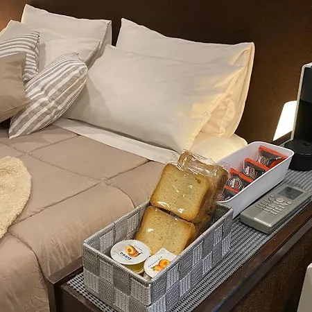 Casetta Roero: Un Nido Nel Centro Storico Di Apartment *